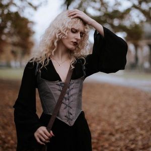 Meet your Posher, Kiki